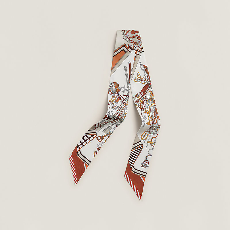 Twilly 《鞍職人の花束》 - マロン | Hermès - エルメス-公式サイト